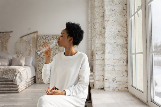 The Power of Water: How Water Affects Acne and Skin - Stone|Life Beauty